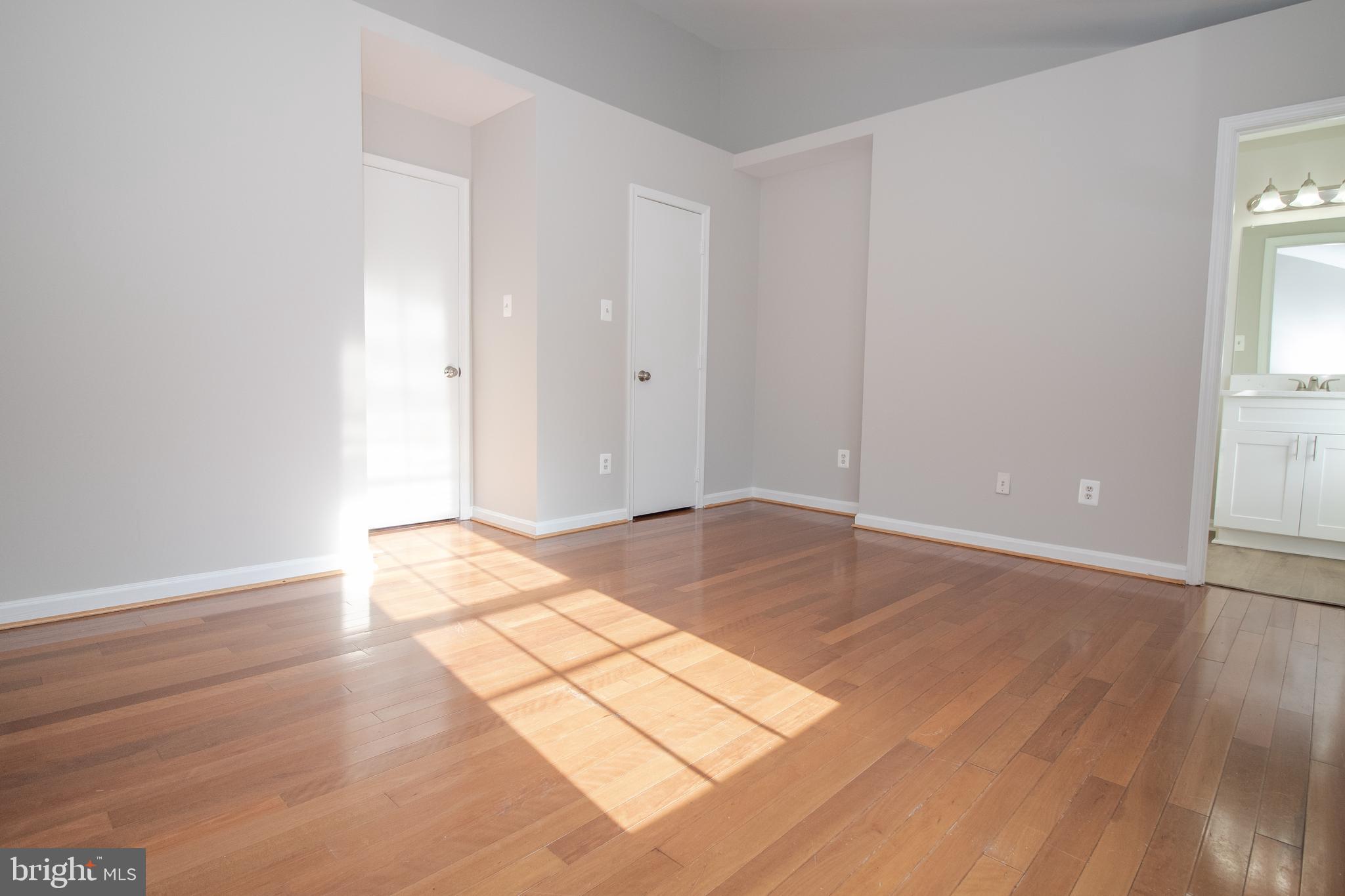 6129 Kendra Way Centreville, VA 20121 - Photo 13 of 51