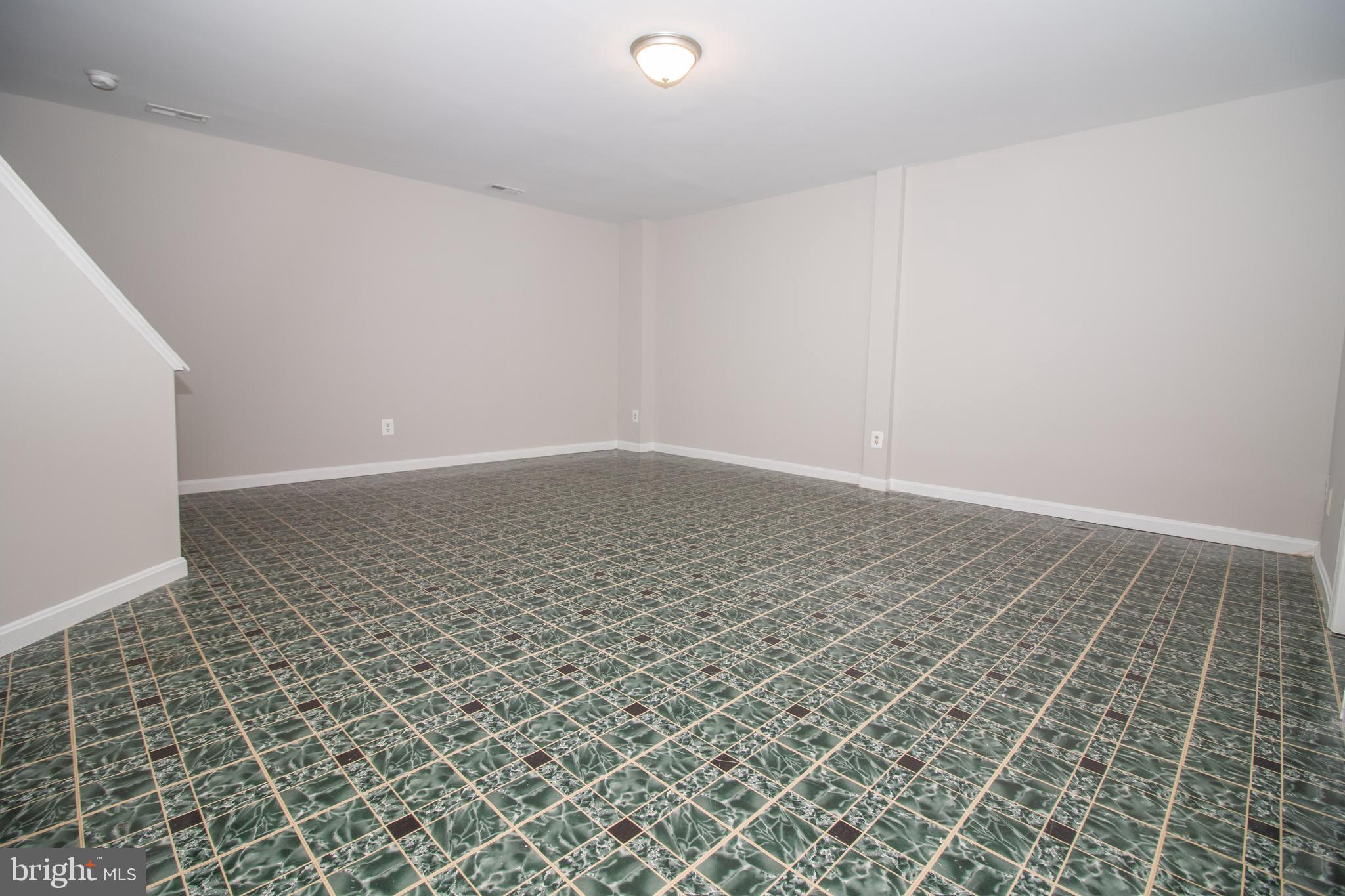 6129 Kendra Way Centreville, VA 20121 - Photo 33 of 51