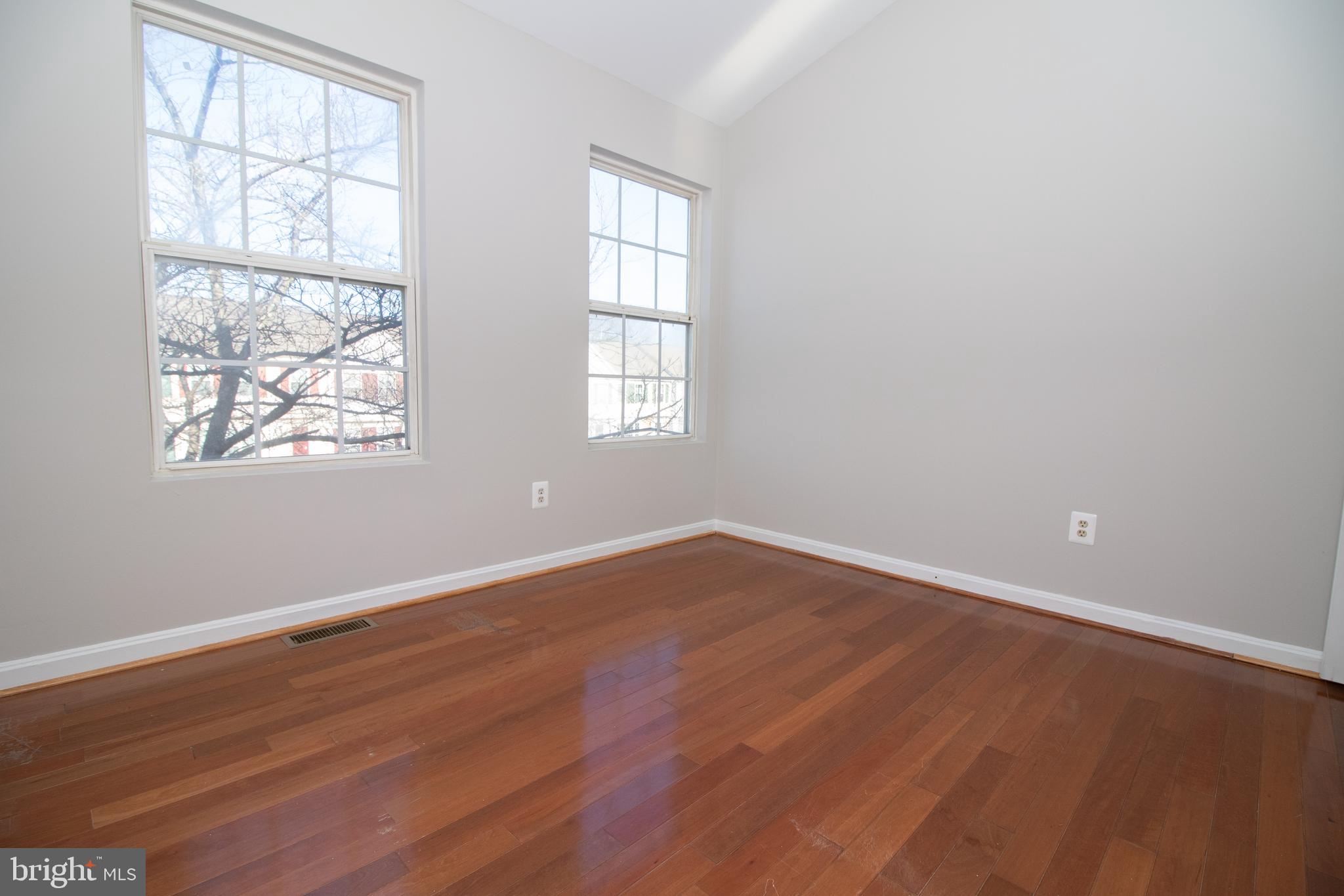 6129 Kendra Way Centreville, VA 20121 - Photo 9 of 51