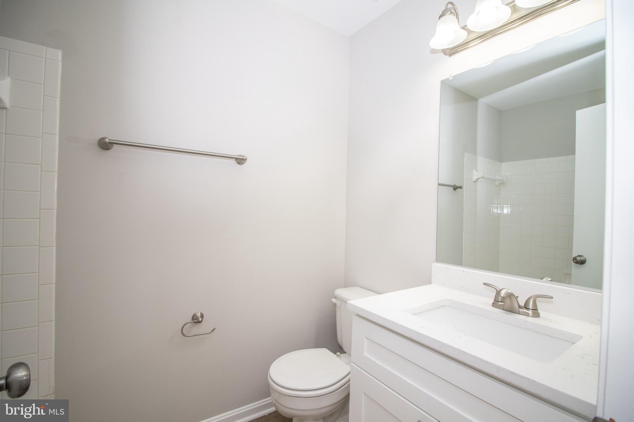 6129 Kendra Way Centreville, VA 20121 - Photo 10 of 51