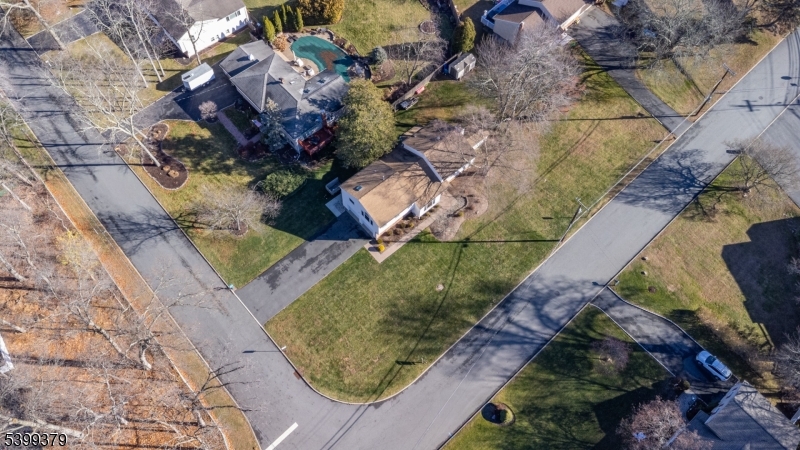 21 Dolly Road Parsippany, NJ 07054 - Photo 32 of 35 a view of balcony with wooden floor