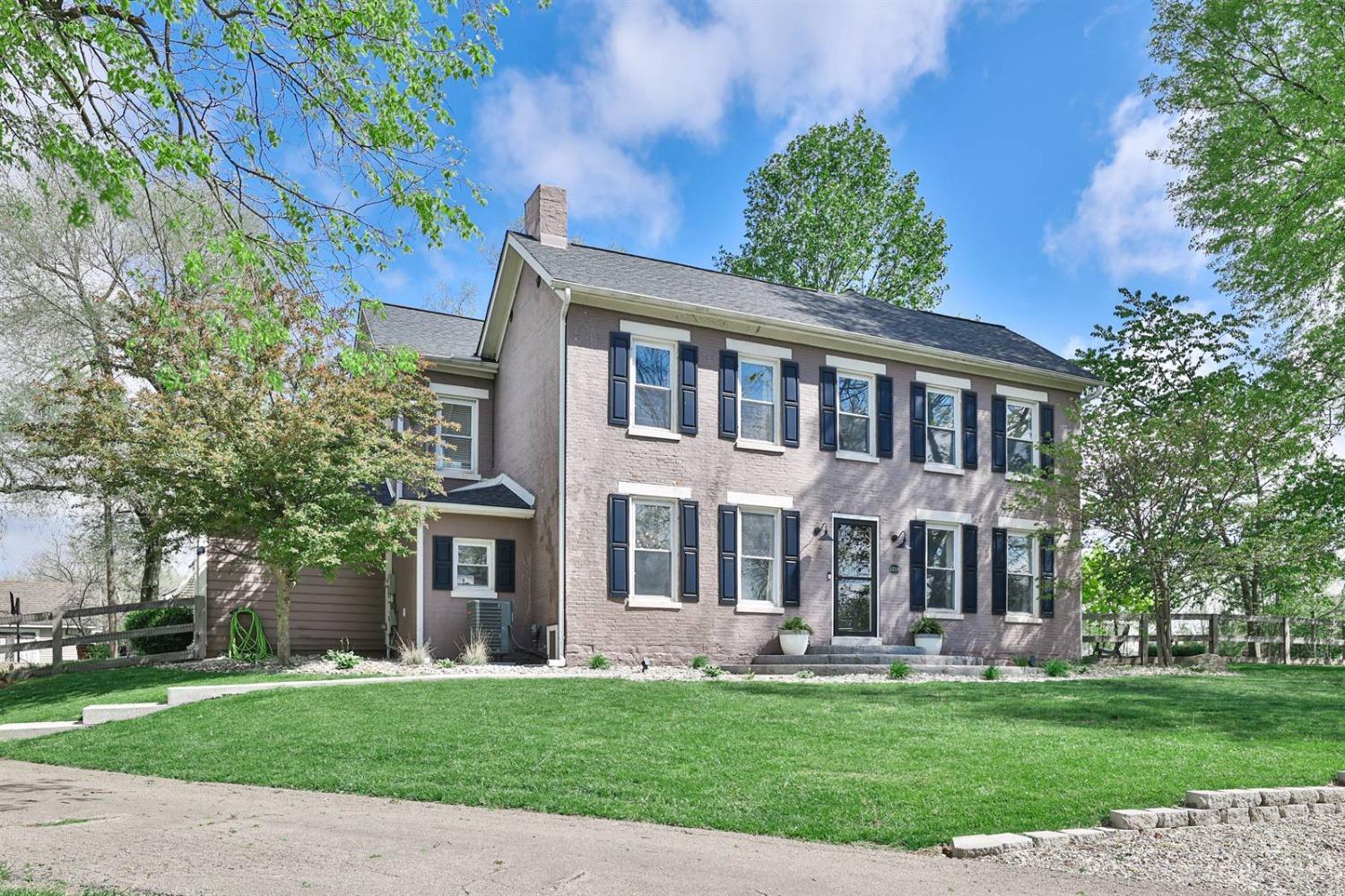 5218 Hendrickson Road Middletown, OH 45005 - Photo 1 of 52 Gallery Image 1