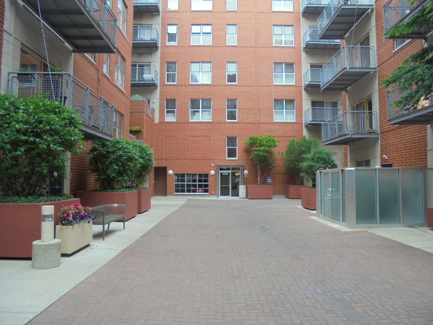 1236 Chicago Avenue, Unit 305, Evanston, IL 60202 Compass