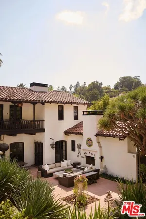 $8,195,000 | 2666 Aberdeen Avenue, Los Angeles, CA 90027