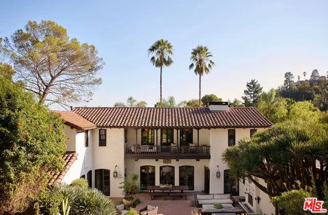$8,195,000 | 2666 Aberdeen Avenue, Los Angeles, CA 90027