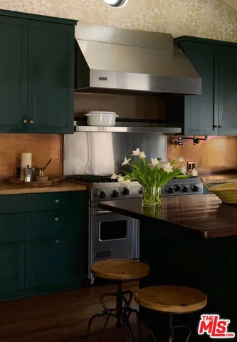 $8,195,000 | 2666 Aberdeen Avenue, Los Angeles, CA 90027