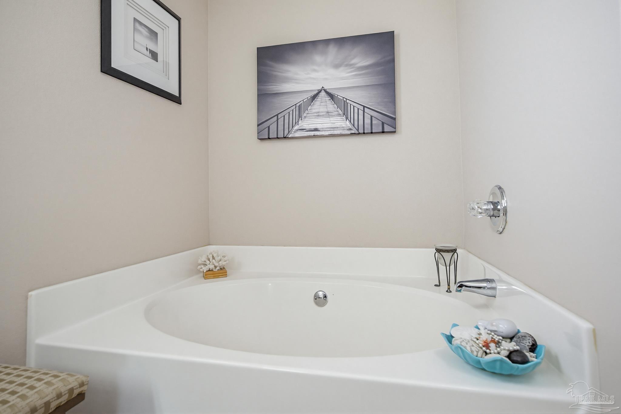 7460 Farmers Road Pensacola, FL 32526 - Photo 31 of 58