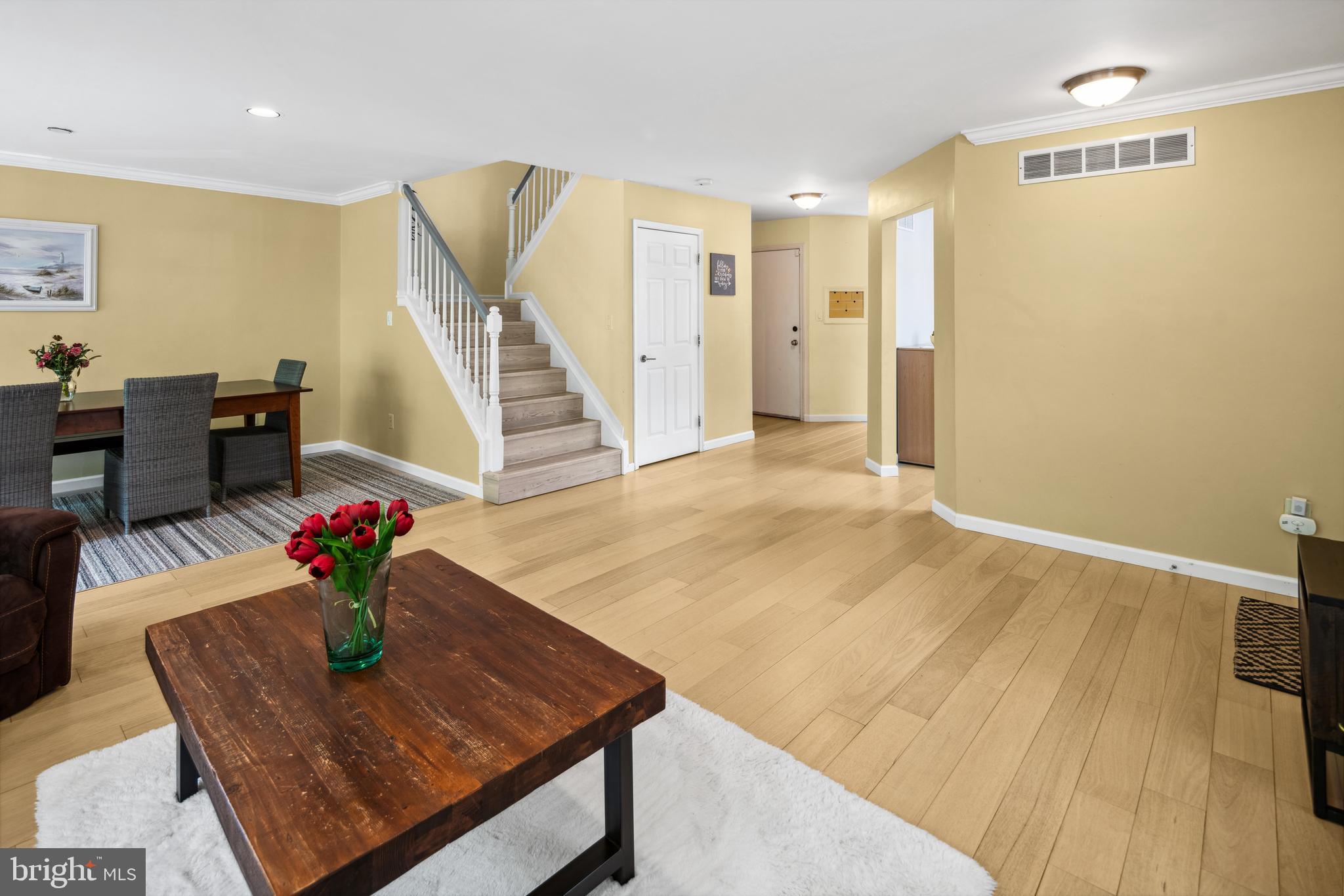 101 Castleton Road Princeton, NJ 08540 - Photo 6 of 29