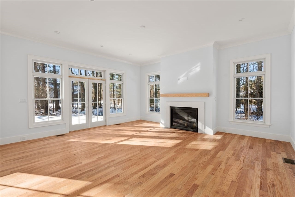 57 Longfellow Road Sudbury, MA 01776 - Photo 9 of 40 Gallery Image 9