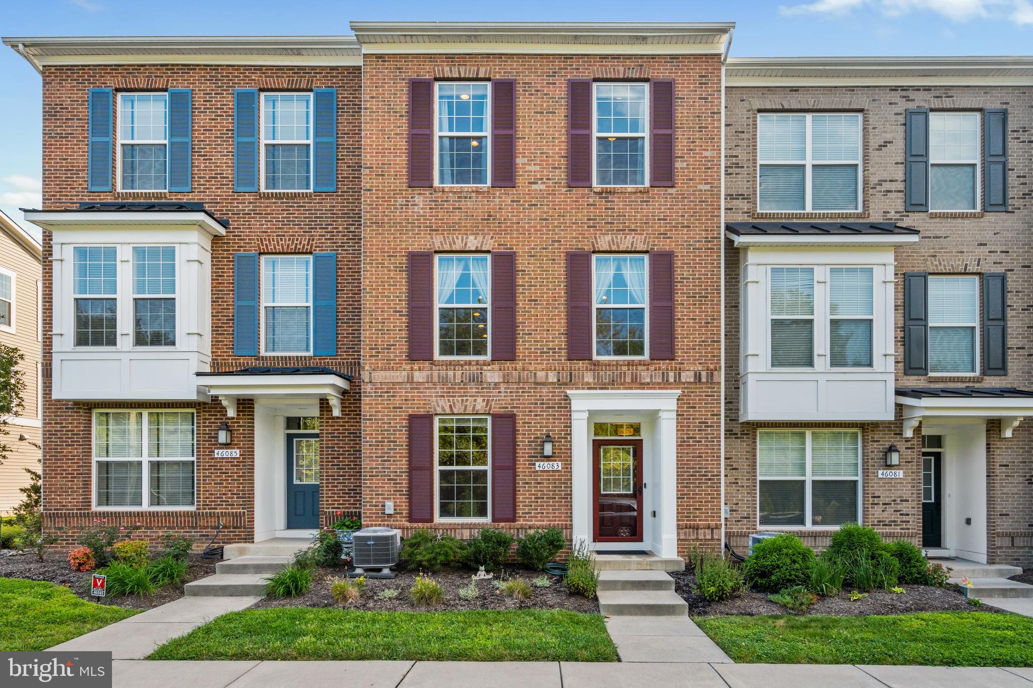 46083 Hall Road Sterling, VA 20166 - Photo 1 of 32