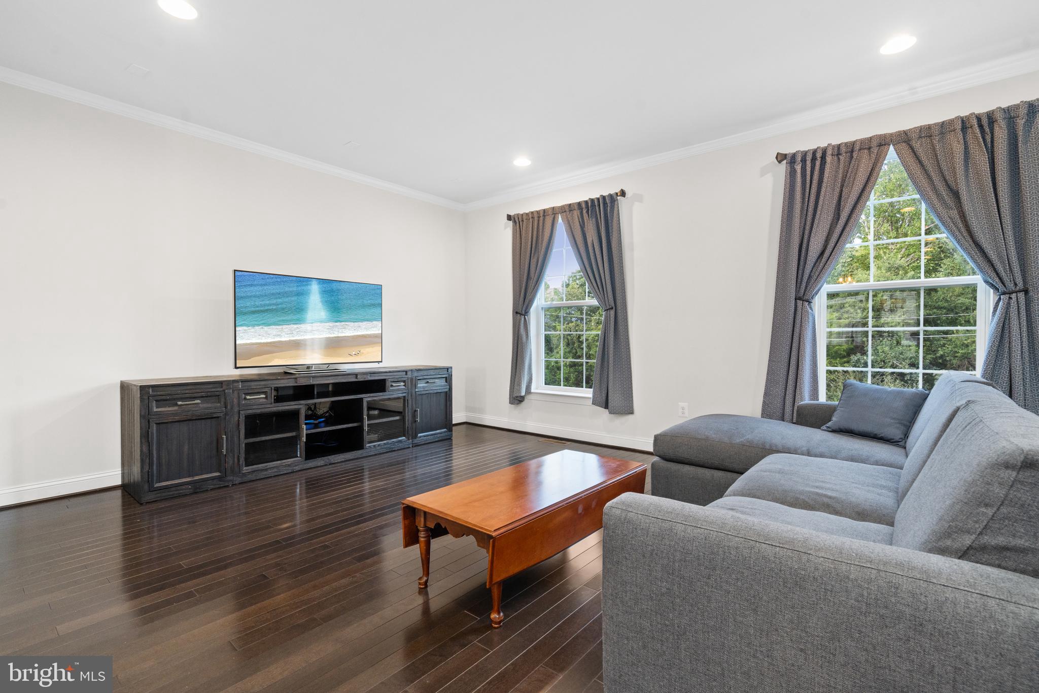 46083 Hall Road Sterling, VA 20166 - Photo 14 of 32