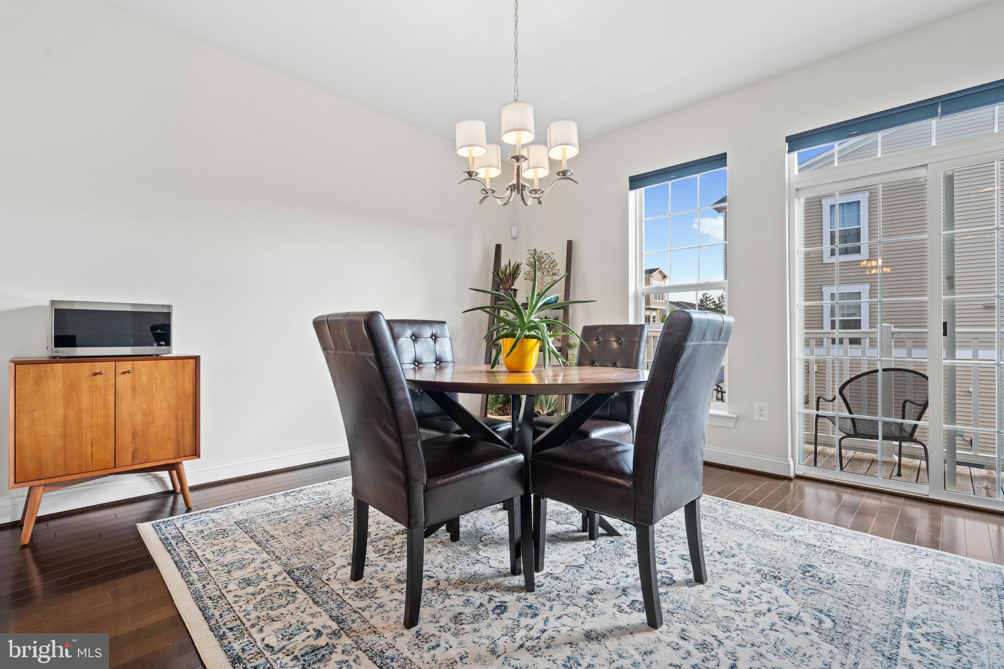 46083 Hall Road Sterling, VA 20166 - Photo 16 of 32