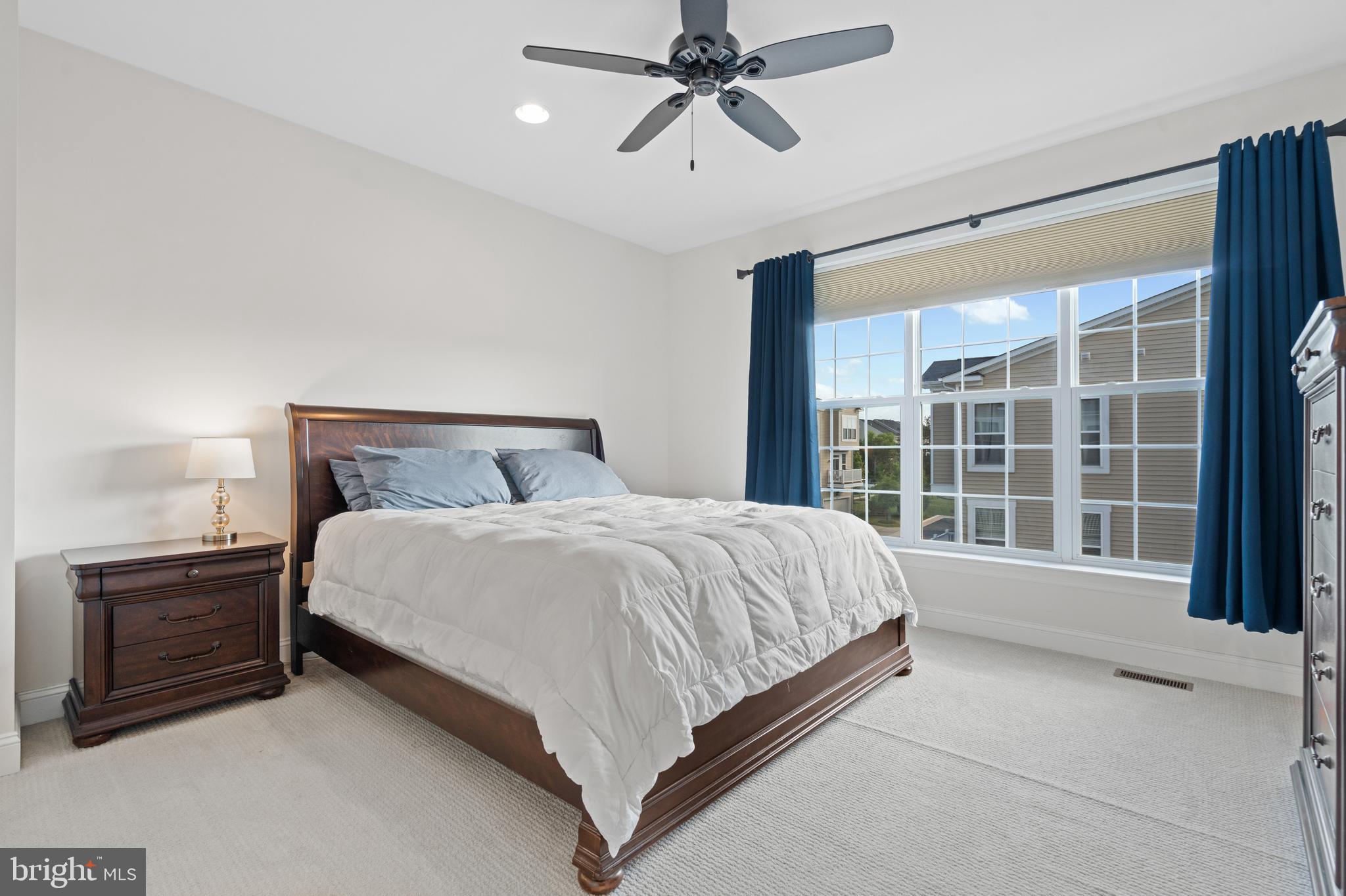 46083 Hall Road Sterling, VA 20166 - Photo 18 of 32