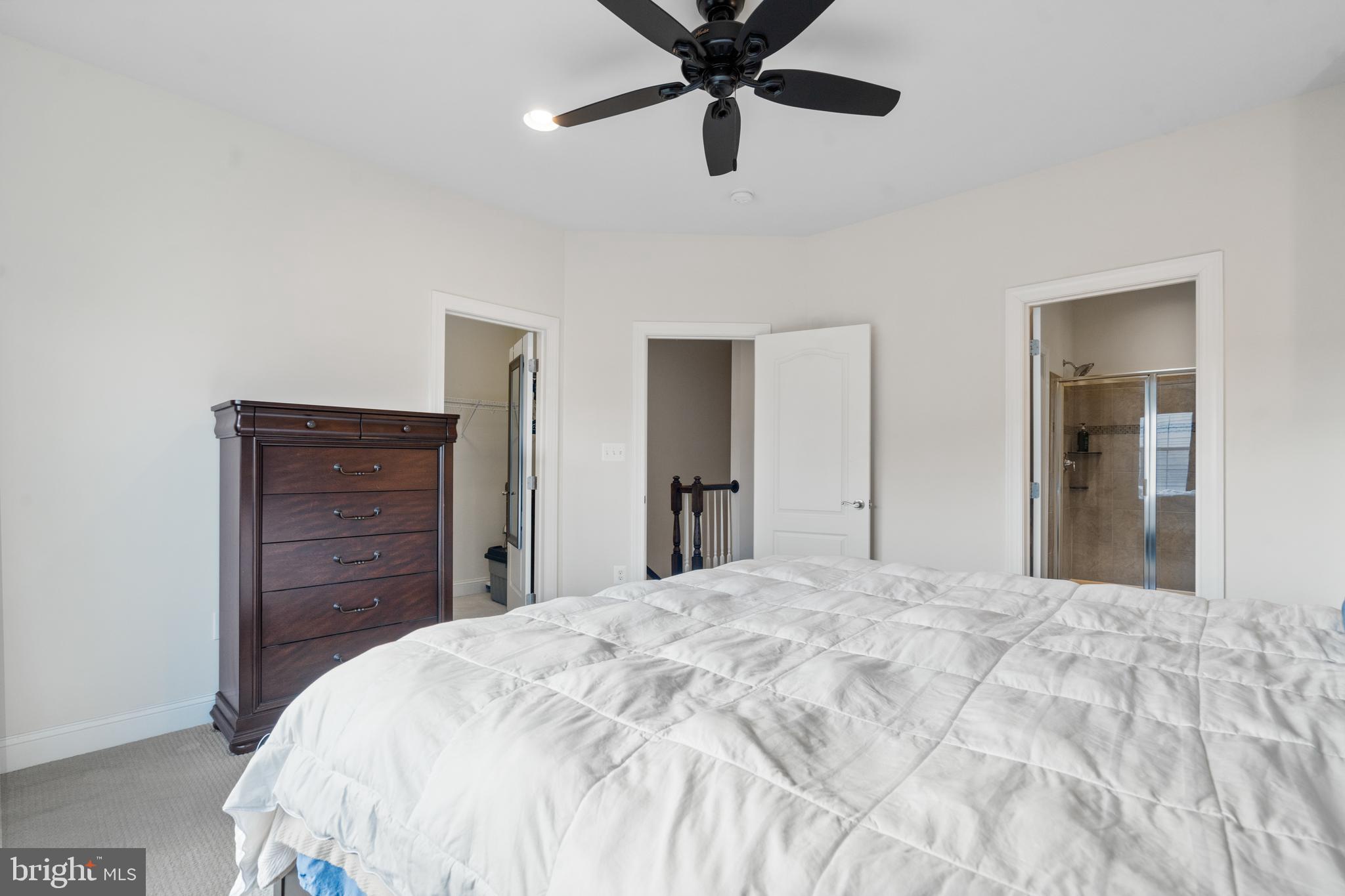 46083 Hall Road Sterling, VA 20166 - Photo 19 of 32