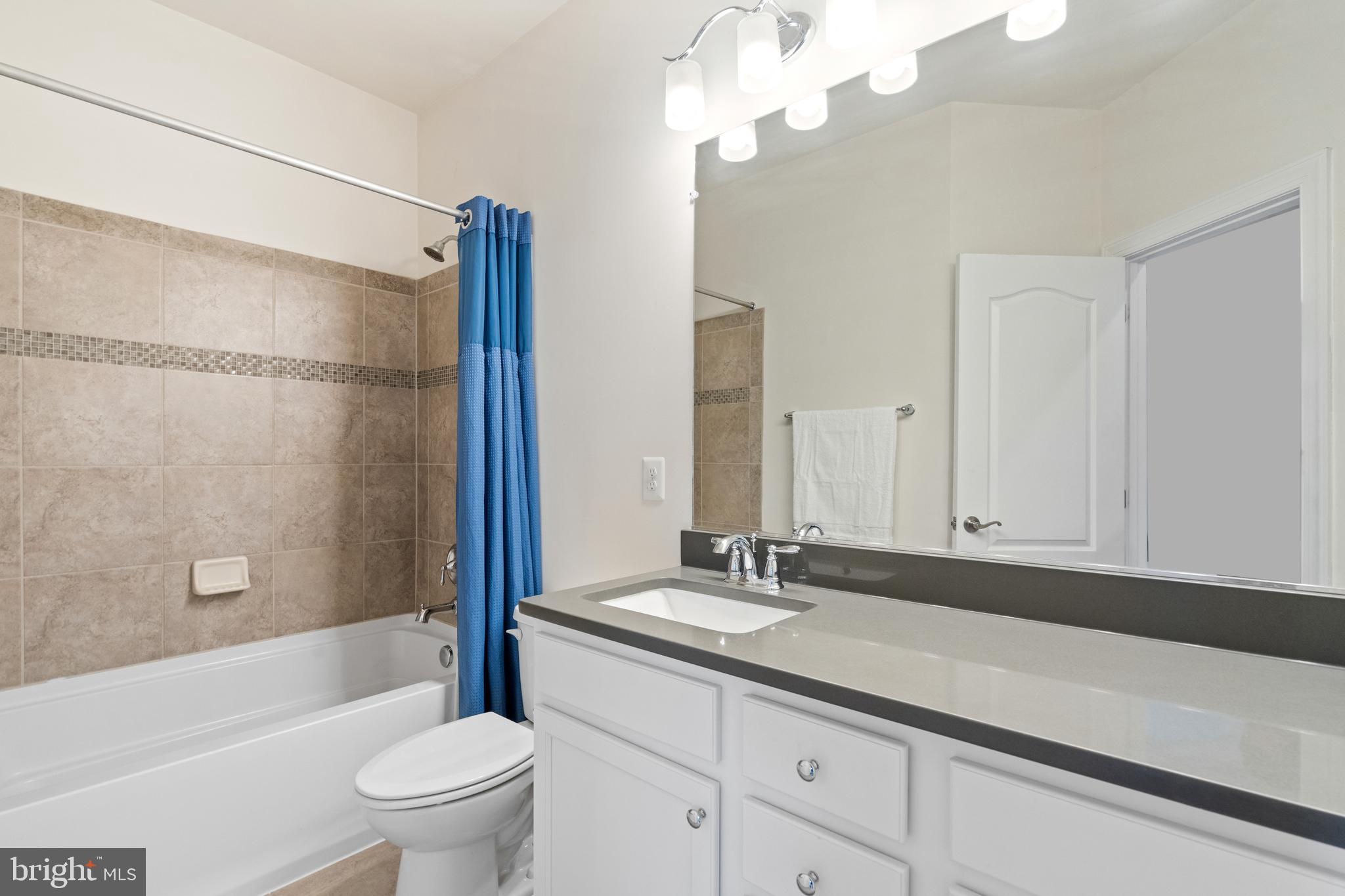 46083 Hall Road Sterling, VA 20166 - Photo 25 of 32