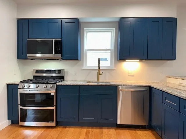 $2,800 | 29 Catherine Street, Unit 1, Boston, MA 02131