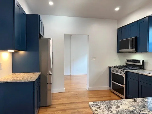 $2,800 | 29 Catherine Street, Unit 1, Boston, MA 02131