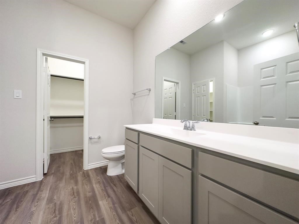 306 Helen Street Cleveland, TX 77328 - Photo 7 of 13