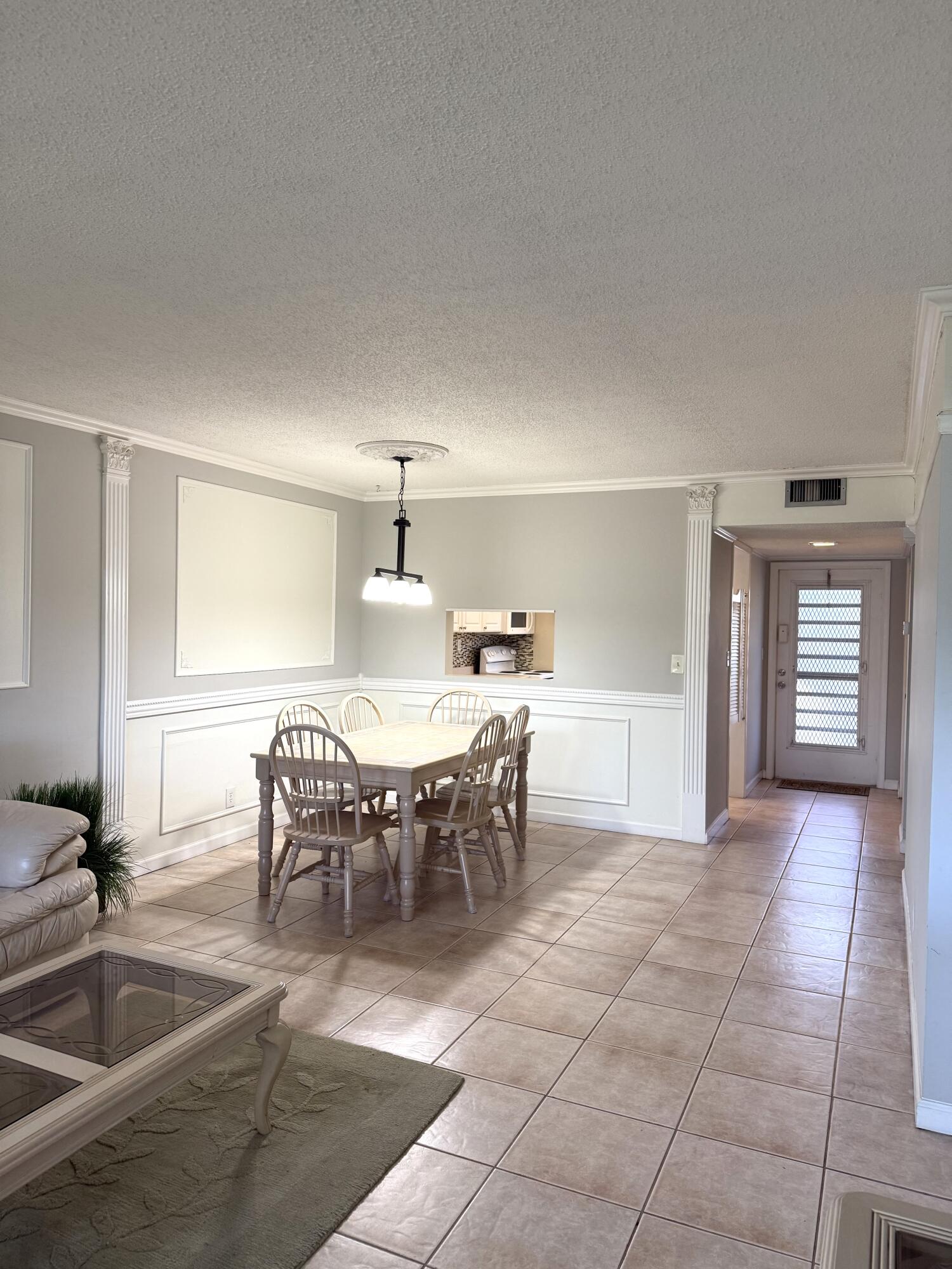 9272 Southwest 3rd Street, Unit 407 Boca Raton, FL 33428 - Photo 19 of 51 Dining Room 3