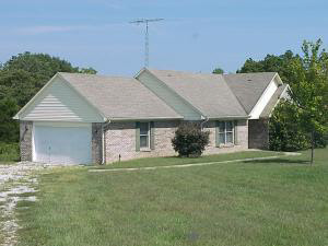 1589 Peerless Road Bedford, IN 47421 - Photo 1 of 4