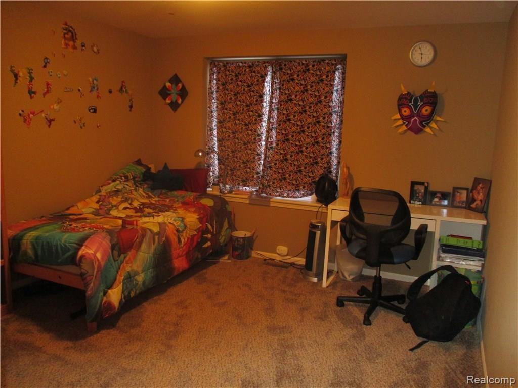 623 Snowmass Drive Rochester, MI 48309 - Photo 24 of 38 IMG_1861.JPG