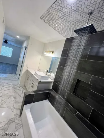 $1,991 | 1405 Vegas Valley Drive, Unit 312, Las Vegas, NV 89169