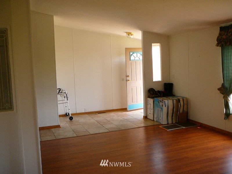 10672 Rd H.8 Northeast Moses Lake, WA 98837 - Photo 4 of 8 Gallery Image 4