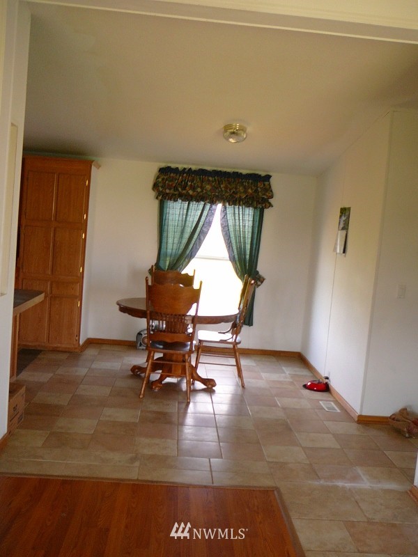 10672 Rd H.8 Northeast Moses Lake, WA 98837 - Photo 6 of 8 Gallery Image 6