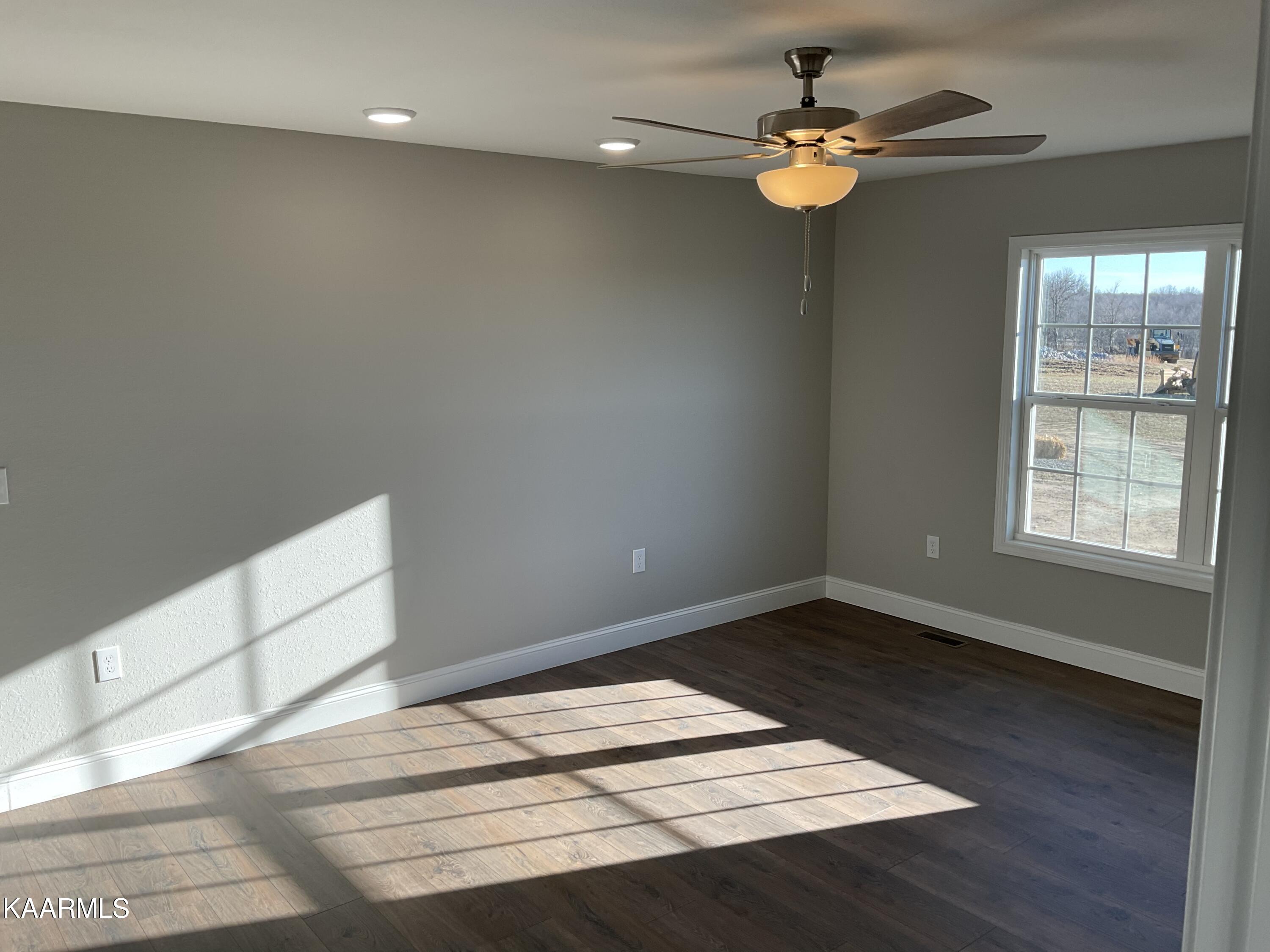 2795 Cook Road Crossville, TN 38571 - Photo 9 of 20 9FA4325B-F8A9-42FC-9582-2DEE437FC1CE