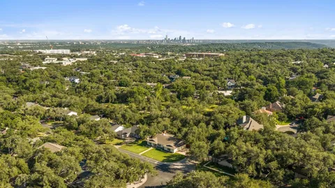 $1,200,000 | 4011 Greystone Drive, Austin, TX 78731