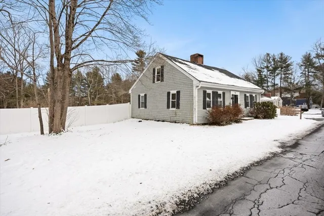 $480,000 | 93 Prospect Street, West Bridgewater, MA 02379
