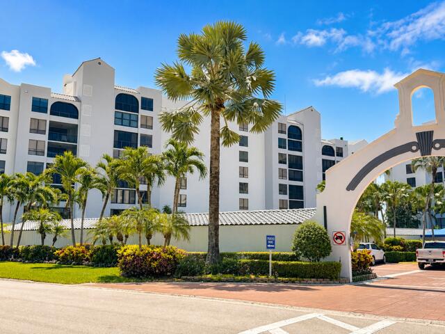 7170 Promenade Drive, Unit 101 Boca Raton, FL 33433 - Photo 17 of 30 Boca Pointe Promenade