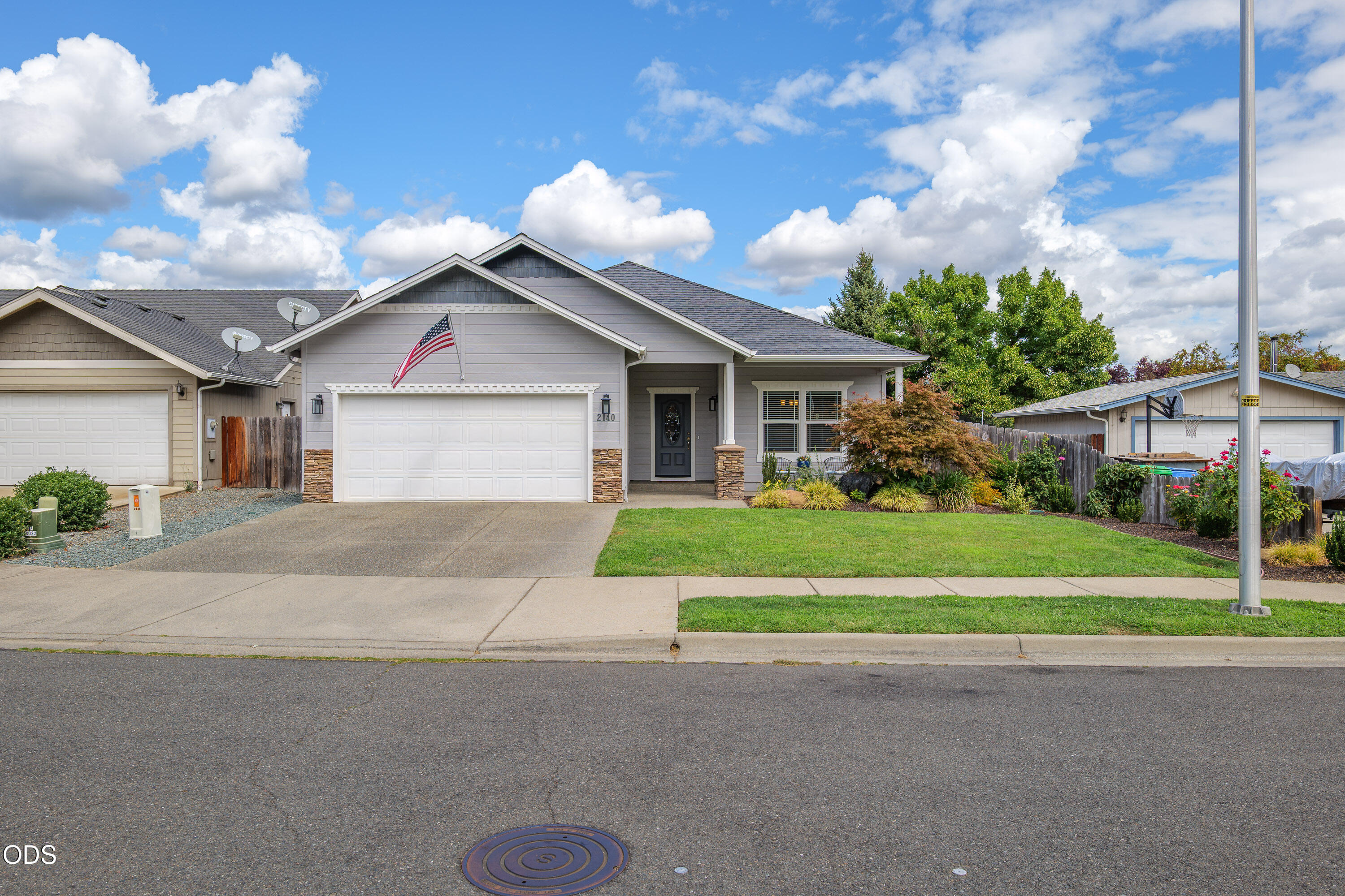 2140 Southwest Nick Way Grants Pass, OR 97527 - Photo 38 of 39