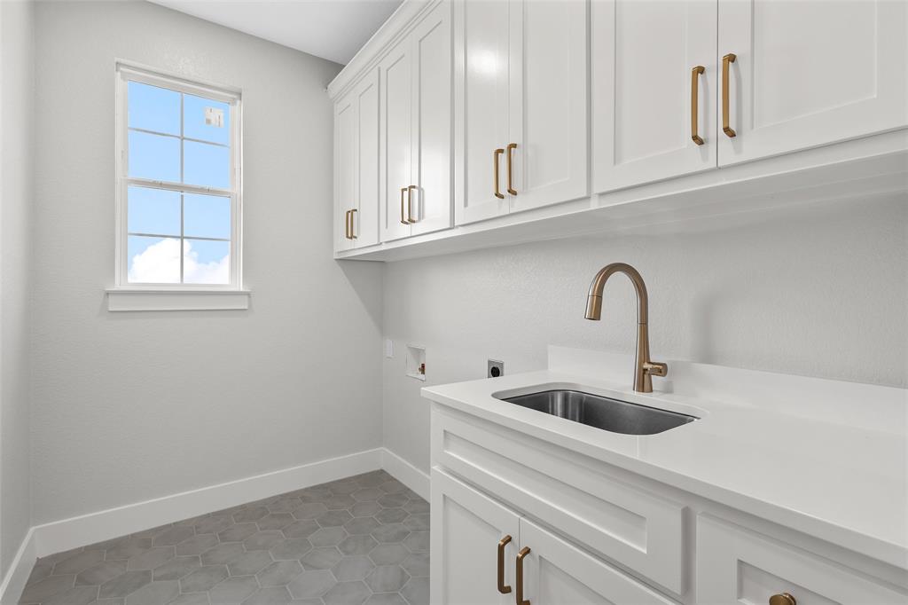 358 Lacek Mill Road China Spring, TX 76633 - Photo 16 of 40