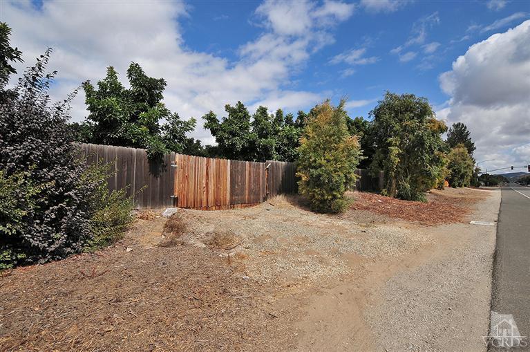 10612 Chippenham Road Camarillo, CA 93012 - Photo 10 of 16