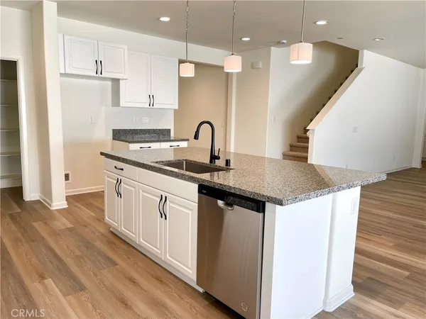 $769,900 | 36288 Firelight Circle, Wildomar, CA 92595