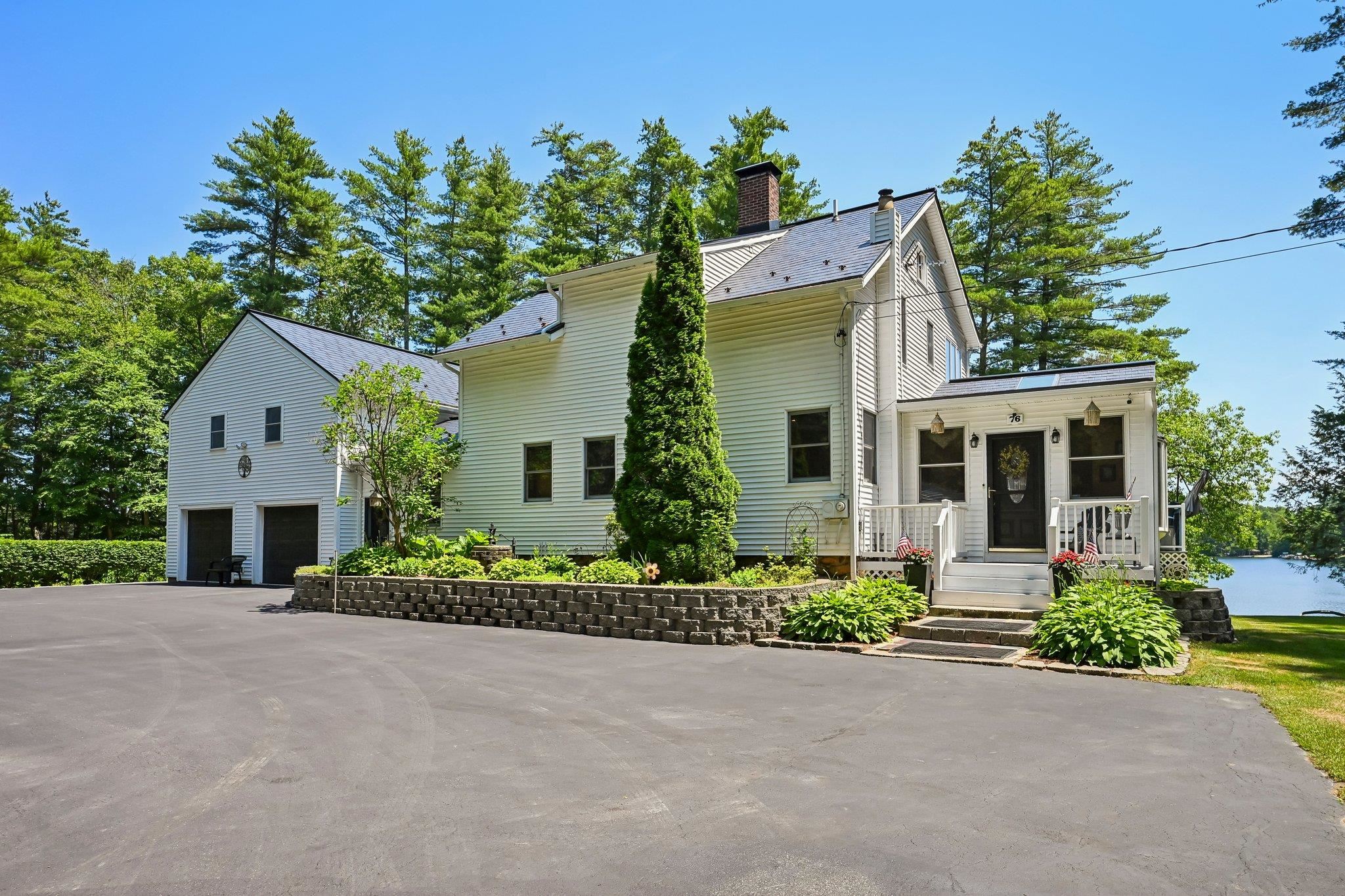 76 Holts Point Road Hampstead, NH 03841 - Photo 4 of 56