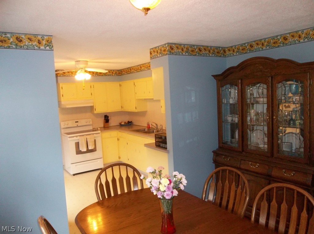 5946 Chapel Road Madison, OH 44057 - Photo 4 of 21