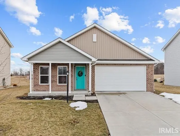 $225,000 | 1391 Gregg Drive, Albany, IN 47320