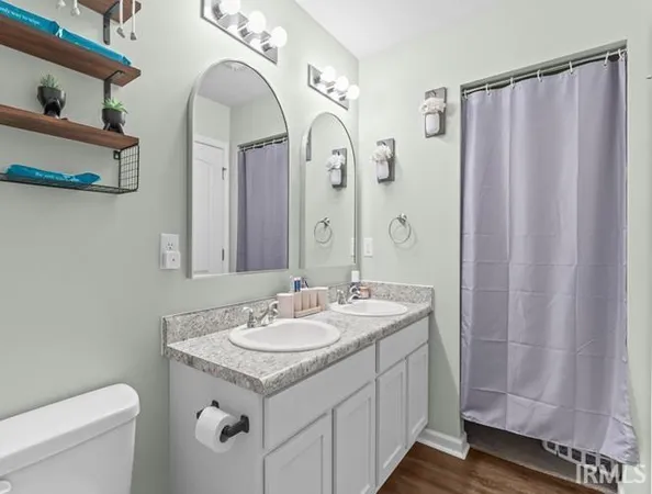 $225,000 | 1391 Gregg Drive, Albany, IN 47320