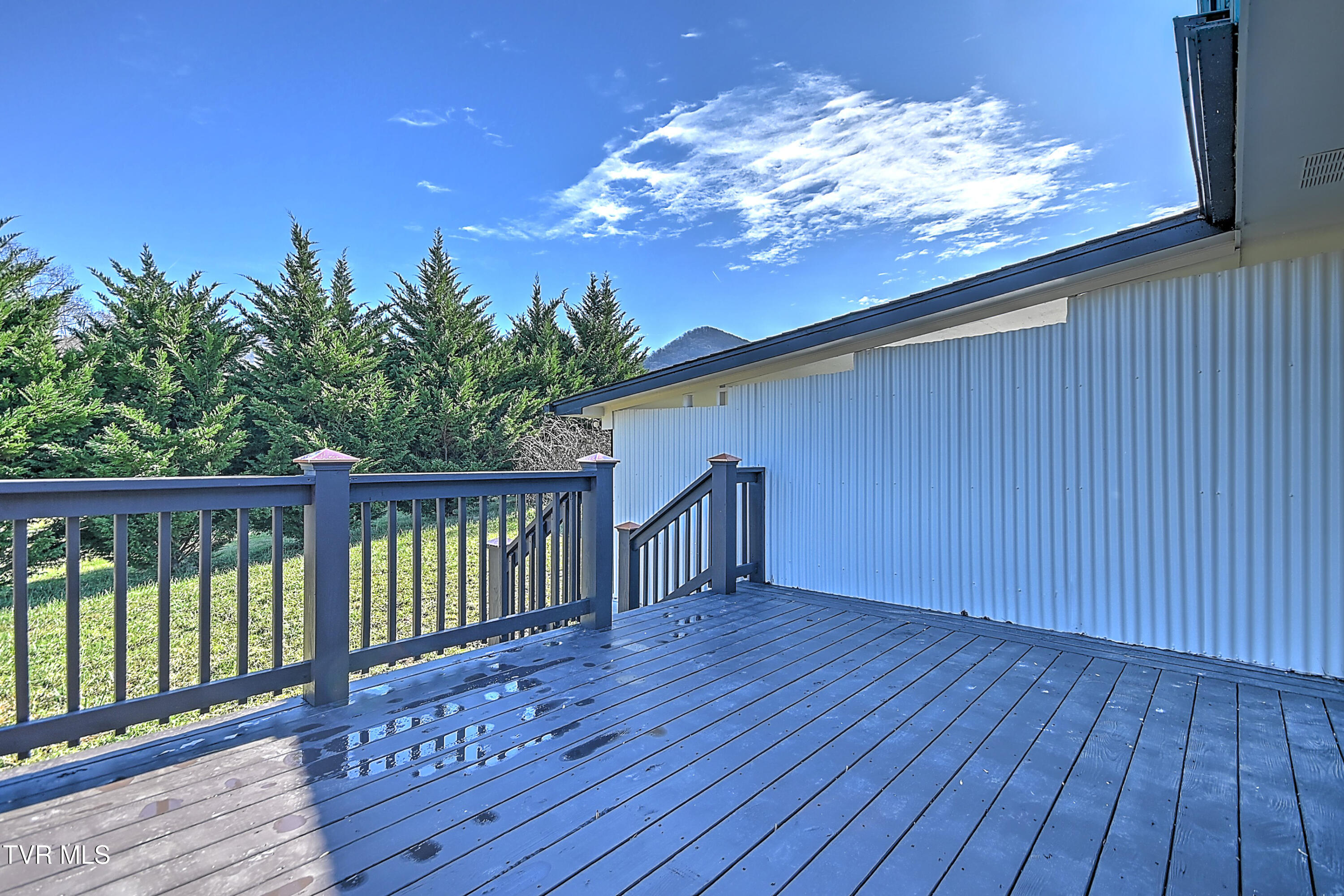 371 H Heaton Road Elizabethton, TN 37643 - Photo 37 of 45 371 H Heaton CC-41