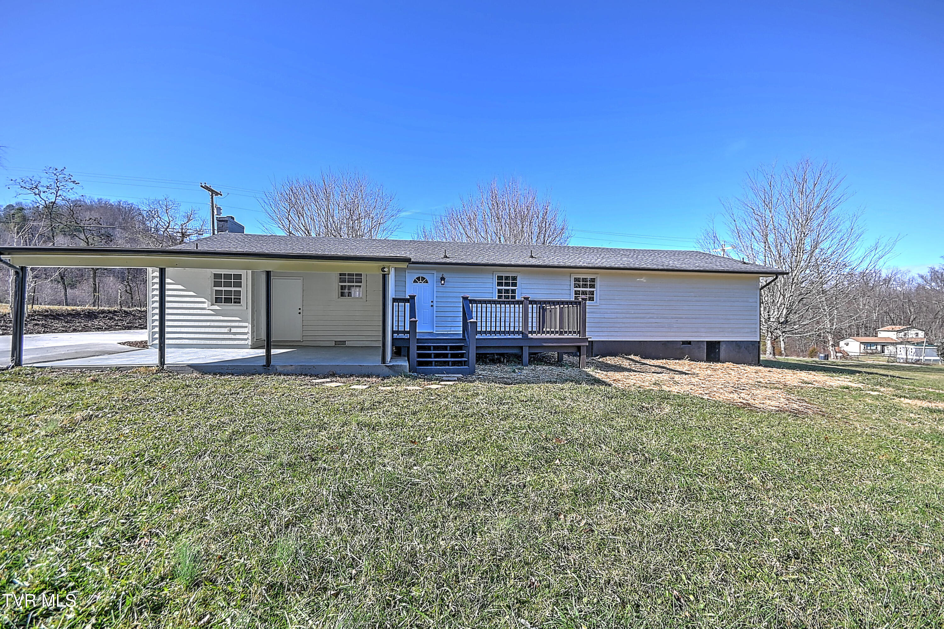 371 H Heaton Road Elizabethton, TN 37643 - Photo 42 of 45 371 H Heaton CC-46