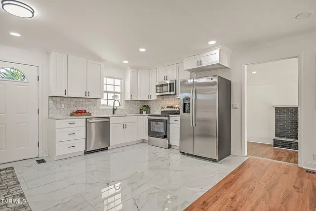 $299,000 | 371 H Heaton Road, Elizabethton, TN 37643