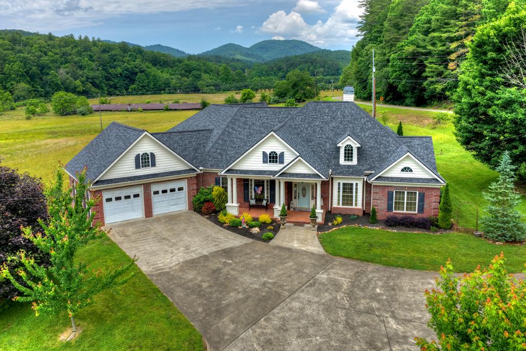 20 Dial Road Blue Ridge, GA 30513 - Photo 1 of 75 Main View