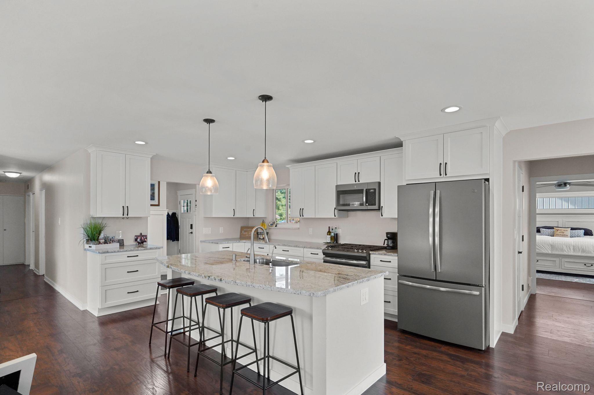 6229 Mabley Hill Road Fenton, MI 48430 - Photo 23 of 57 Stainless steel appliances