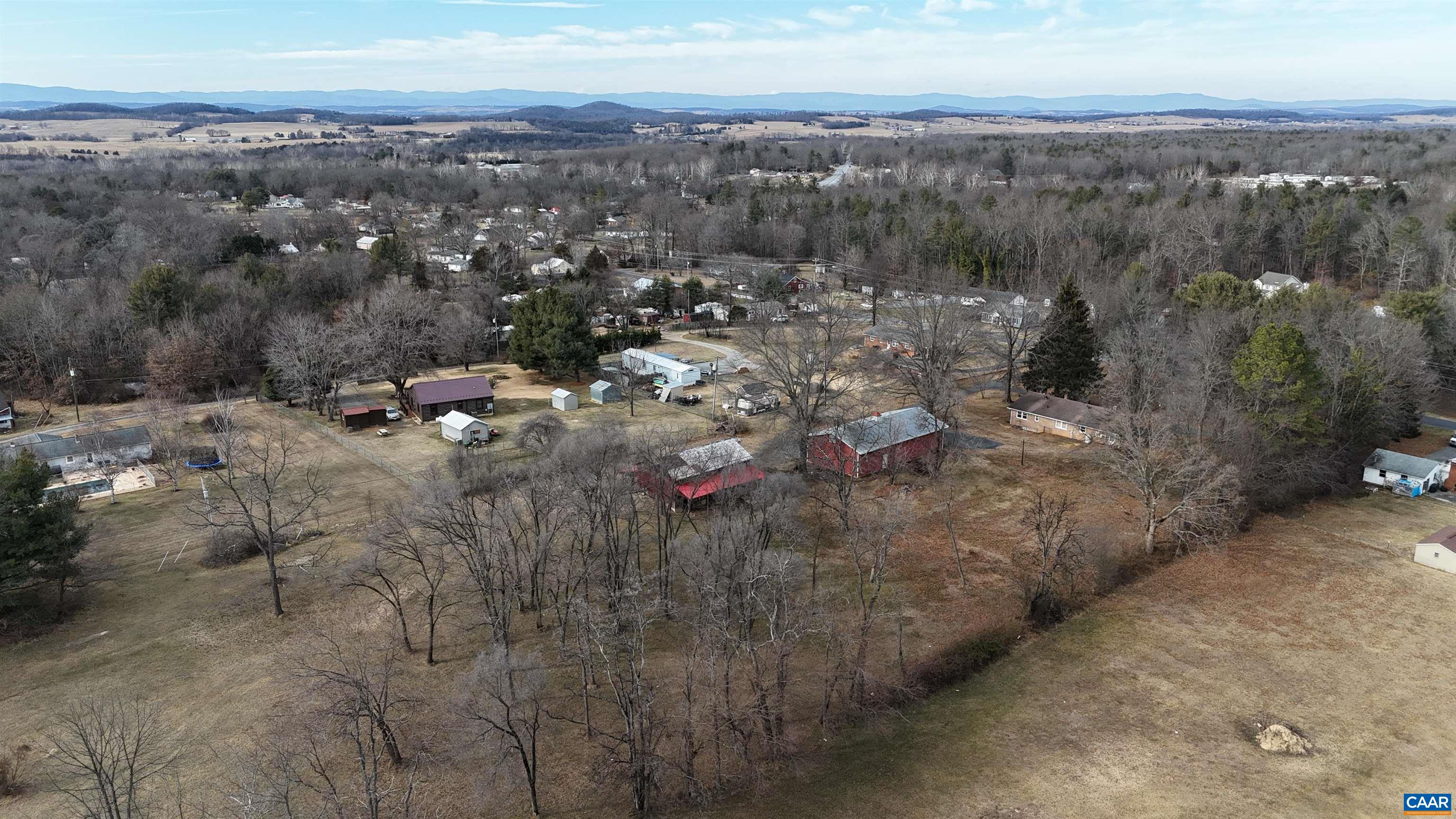 87 Mine Branch Road Crimora, VA 24431 - Photo 9 of 74