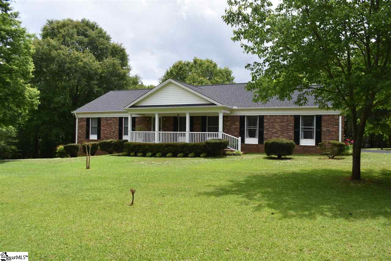 230 Hunter Road Simpsonville, SC 29681 - Photo 1 of 36 Gallery Image 1
