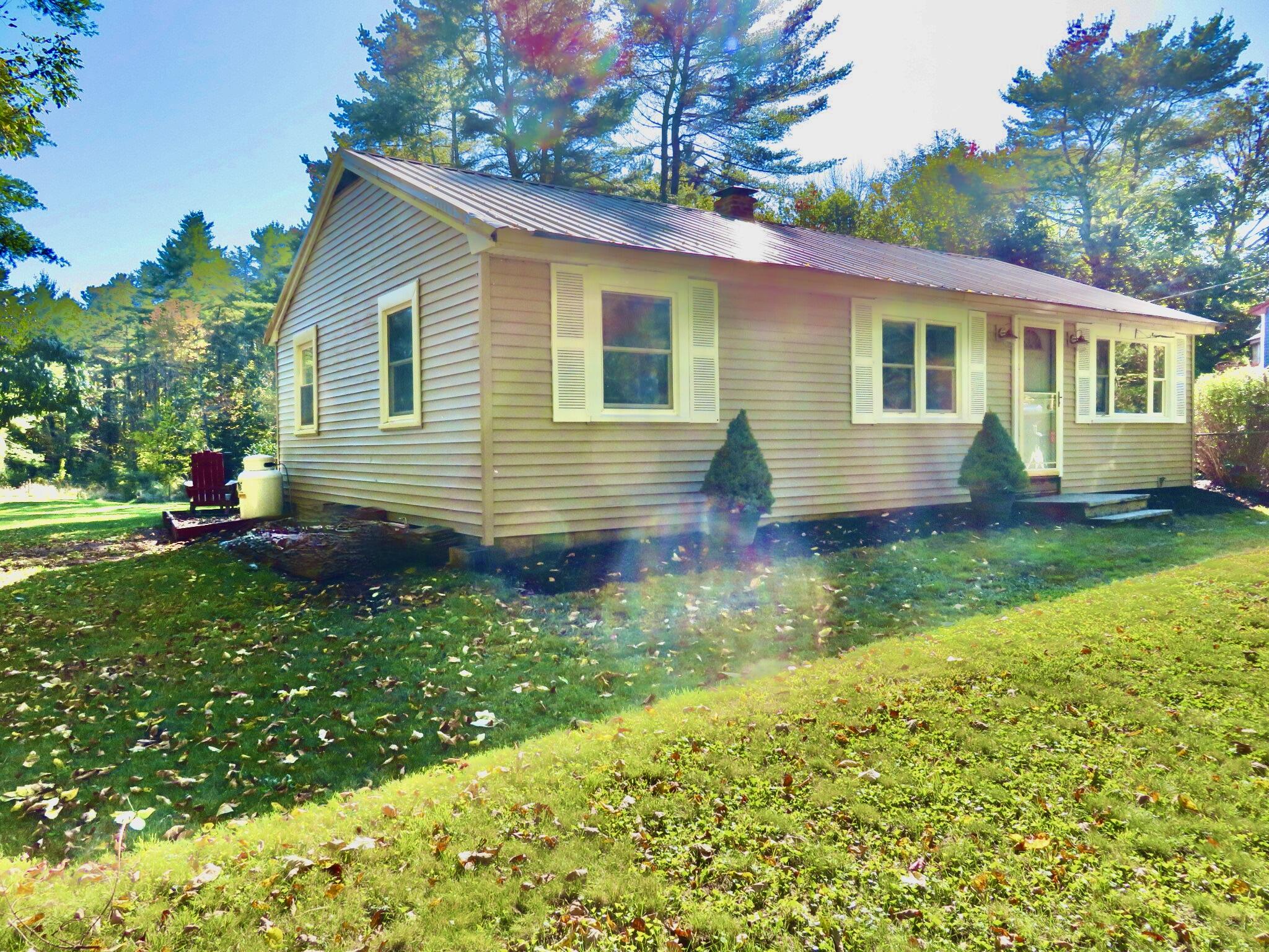 167 Weymouth Road Gray, ME 04039 - Photo 1 of 36 IMG_5484