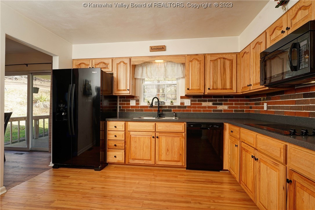 1204 Paula Road Charleston, WV 25314 - Photo 10 of 32 Gallery Image 10