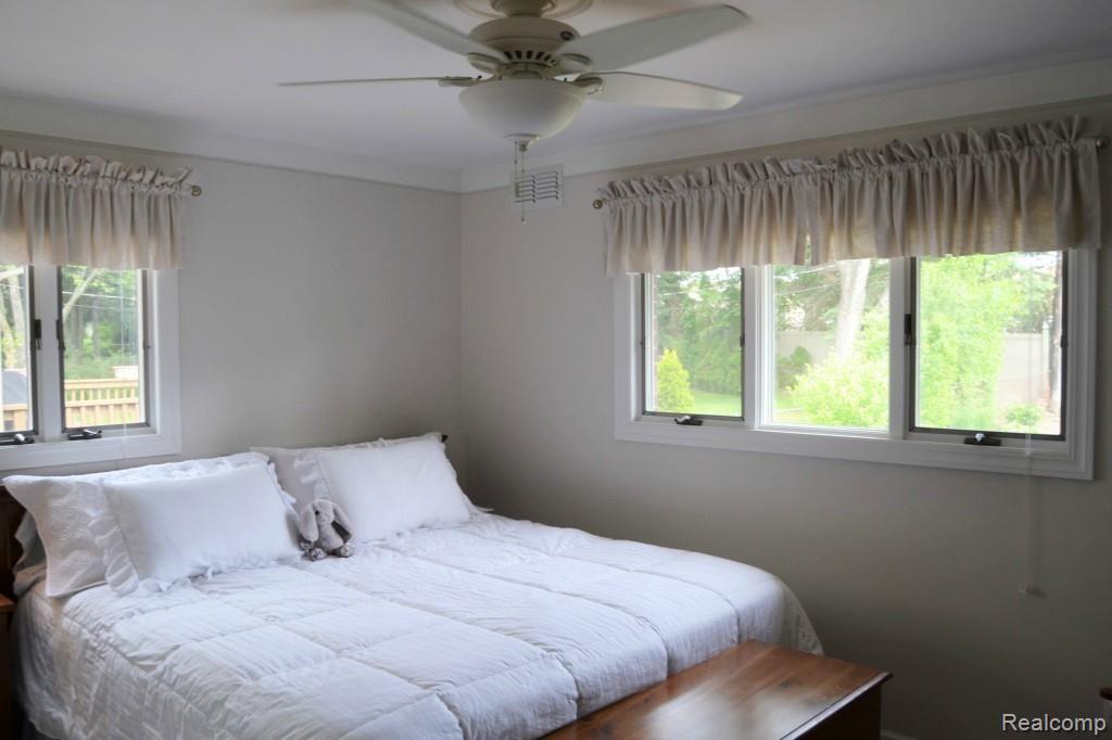 1590 Nantucket Road Plymouth, MI 48170 - Photo 20 of 38 Master Bedroom 1